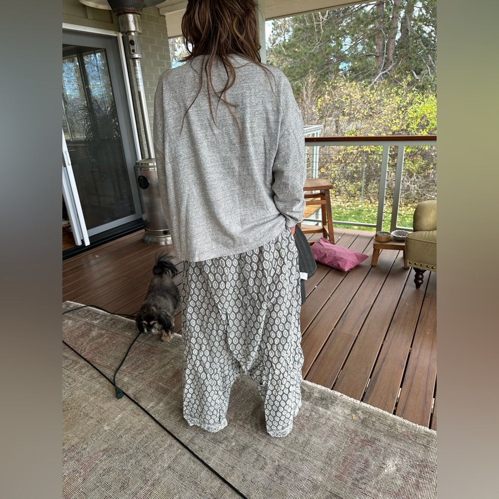 Magnolia Pearl Garçon Pants in Temple - Picture 3 of 5